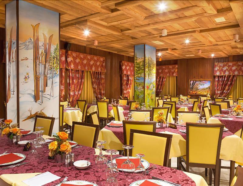 Hotel Gran Baita Соз-д'Улькс Екстер'єр фото