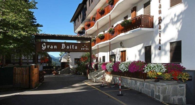 Hotel Gran Baita Соз-д'Улькс Екстер'єр фото